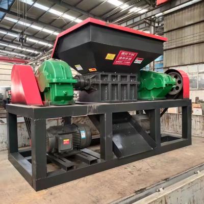 China Siemens Motor Waste Plastic Tyre Shredding Crusher Equipment for sale