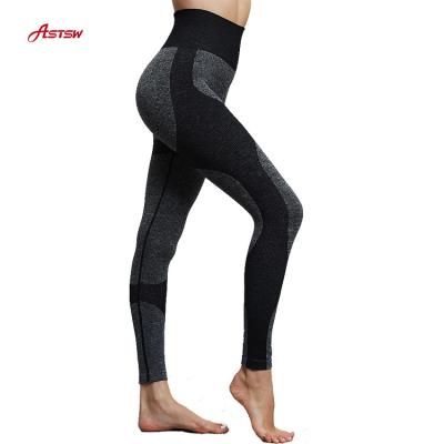 China Breathable Seamless Hip Wicking Moisture Sweat Gaiters Yoga Sports Women Lifting Pants for sale