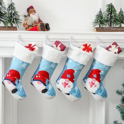 China Soulmate Safe Environmental Material in Christmas Stockings Elk Plaid Fabric Christmas Socks Decorations Big Stock Christmas Socks Special Pattern Christmas Gift Bag for sale