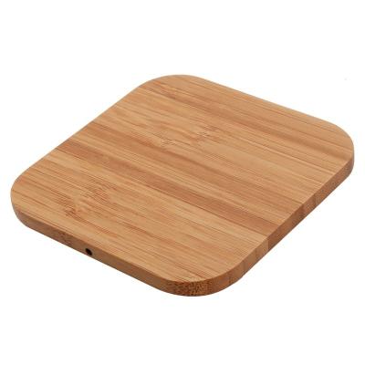 China Mobile Phone Ultra Slim Fast Wireless Charger Bamboo Wood Pads Custom Logo 10w 20w Qi Radio Wooden Dish Chargers for sale