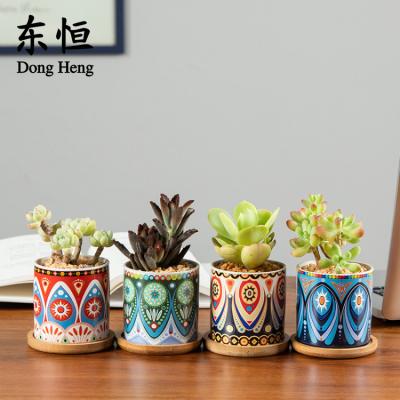 China Small Home Succulent Cactus Plant Pots With Hexagon Bamboo Tray for sale