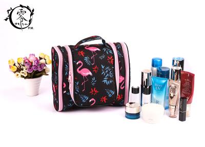 China Large Size Portable Makeup Bag , Waterproof Canvas Travel Pink Crane Lady Cosmetic Bag for sale