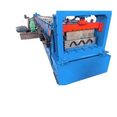 China Customized as customers profile drawing roll forming machine for making 3 waves of 4.5 mm guardrails in Russia for sale