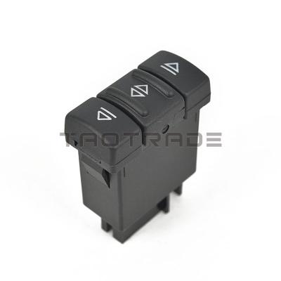 China Electric Power Window Pusher Switch Control Regulator Master Push Button For Renault 19 Cabriolet II Chamade Kaste 7700817339 7700817339 for sale