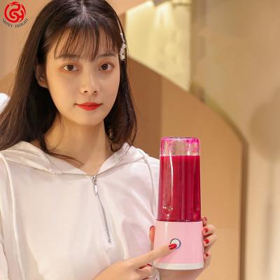 China Viable Personal Smoothie Blender, Detachable Portable Fruit Blender, Single Serve Juicer Cup, USB Rechargeable Travel Gucing for sale