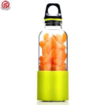 China Outdoor CE Electric Juicer Cup OEM Upgraded Mini Glass Cup Rechargeable Juice Blender USB Fruit Hand Stake Squeezer for sale