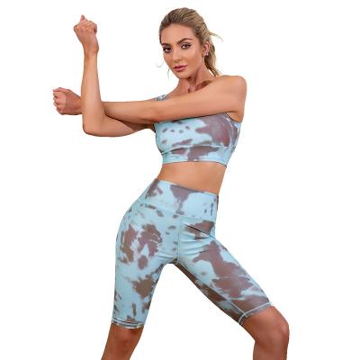 China Breathable European and American Fashion Dyed Shorts Yoga Suit Printed Fitness Sports Two-piece Set Summer New Yoga Set for sale