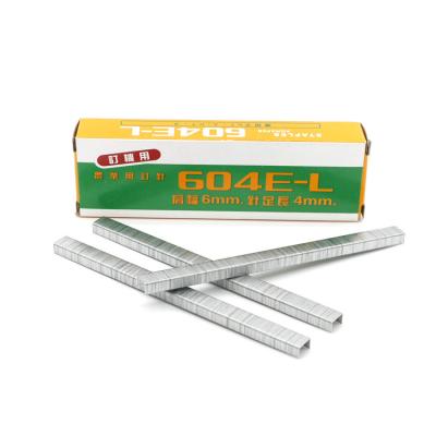 China export silver color made in professional factory Agricultural-use standard shape 6/4 u 604 u staples for sale