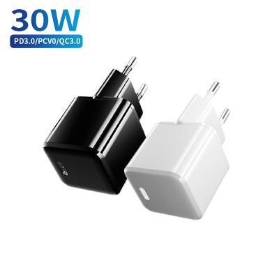 China Portable Mobile Phone Charger 30w Palladium GaN Charging For Macbook USB Type C QC3.0 Fast Charging Adapter For Samsung Travel Charing For iPad Tablet for sale