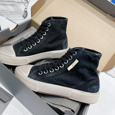 China Fashion Trend Casual Canvas Shoes Women Shape Out Flat Shoes Men Round Toe Women's Summer 2022 Unisex Sneakers Lace Up Walking Shoes for sale