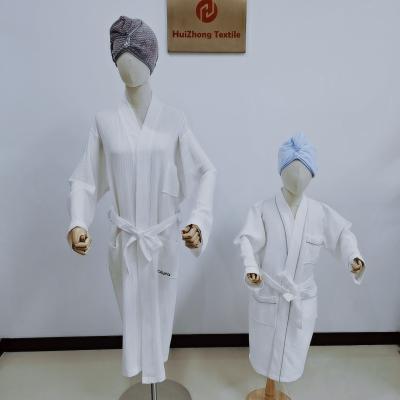 China Wholesale Breathable 100% Cotton Loose And Comfortable Hotel Bathrobe / Spa Bathrobe For Adult for sale