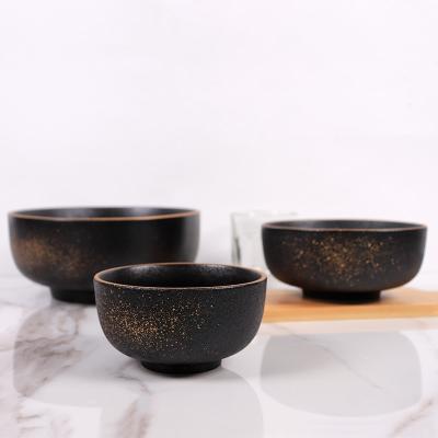 China New Design Japanese Style Disposable Restaurant Used Tableware Round Ceramic Rice Ramen Soup Bowl With Gold Rim for sale