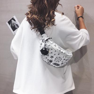 China 2021 nylon new fashionable cross - canvas body shoulder bag graffiti simple and environmental friendly bag for sale