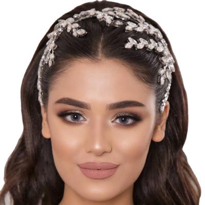 China Luxury Bridal Hair Pieces Wedding Style European And American Bridal Hair Accessories For Women Headpiece for sale