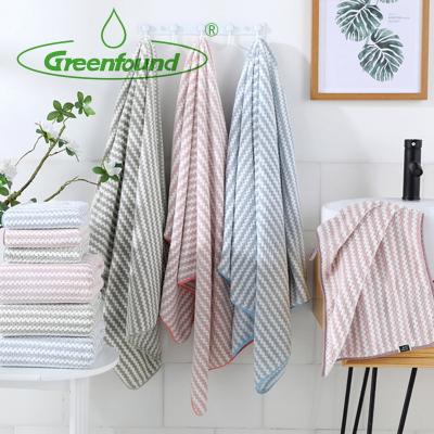 China 2020 QUICK DRY New Luxury High Quality MIcrofiber Coral Fleece Bath Towel for sale