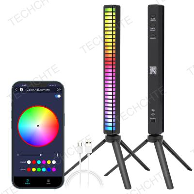 China Atmosphere Lamp 5v Usb Charging App DJ Music Rhythm Music Wireless Lights JLX-D10-RGB1 for sale