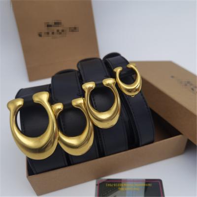 China 2022 hot fashion designer cowhide belt letter C shape casual men and women belt spot general wholesale for sale