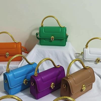 China Fashion 2022 spring small square handbag ladies new solid color casual chain women's handbags for sale