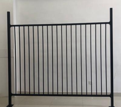 China Contemporary Black Cheap Swimming Aluminum Barrier Directly Easily Assembled Factory Sale Pool Fence for sale