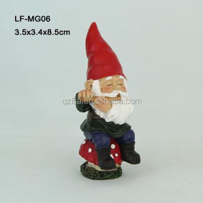 China 2017 Europe New Product Hot Selling Fairy Decor Resins Craft Multi Color Small Figurines Garden Decoration Statues Gnomes For Garden for sale