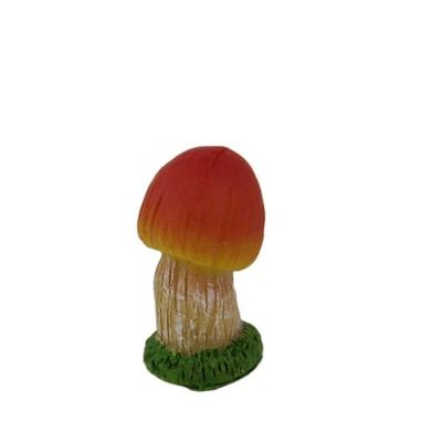 China Europe New Products Fairy Garden Mini Mushroom Resin Crafts, Mini Decorations Garden Quanzhou Factory Decor Mushroom for sale