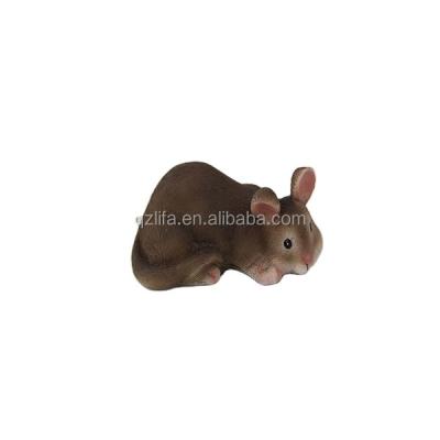 China Europe mouse statue resin crafts figure decoration for sale,polyresin sculpture mini garden decor statue animal mouse decoration for sale