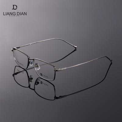 China Optical frames for high quality handmade titanium myopia glasses, stock titanium eyewear frames with custom logo for sale