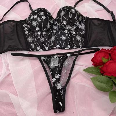 China Three-point ultra-thin female sexy set of new lace sexy mature sexy transparent silky temptation transparent silky temptation Amazonian style Central Institute of Statistics women's lingerie underwear set for sale