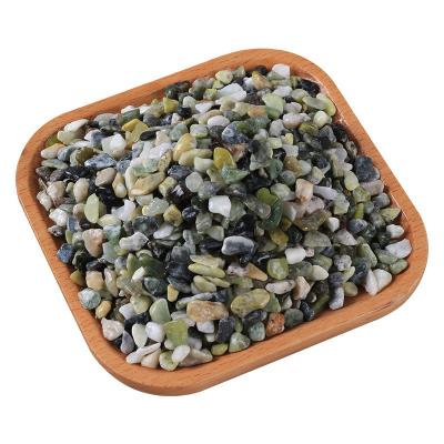 China Modern Natural Green Stone Landscaping Garden Stone Pebble Gravel Pebble for sale