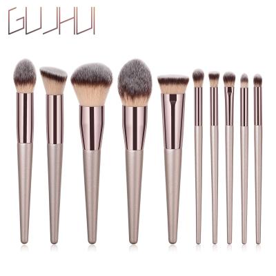 China Wholesale Custom Logo 4/9/10 Soft Dense Champagne Gold Makeup Brushes for sale