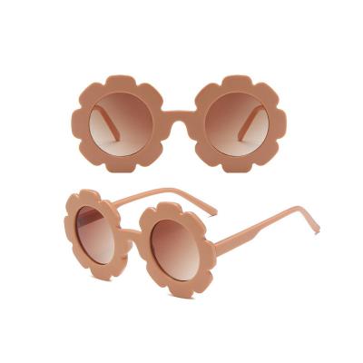 China Glow in the Dark Pixel Sunglass Summer Kids Babies Beach Toddler Sunglasses Child Baby Sun Glasses Eyewear Plastic Eyewear Sunglass sunflower exterior for sale