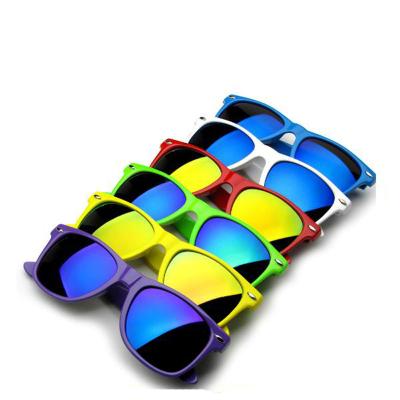 China Cheap custom clean sports sunglasses sunglasses neon logo promotion sunglasses with party 400 UV lenses for sale