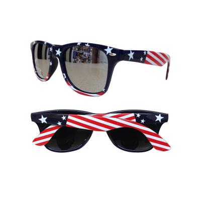 China Patriotic Fashion Sports Sunglasses 4th of July Gifts USA Flag American Flag Patriot Glass Sun Glasses CE USA Flag Sun Glasses for sale