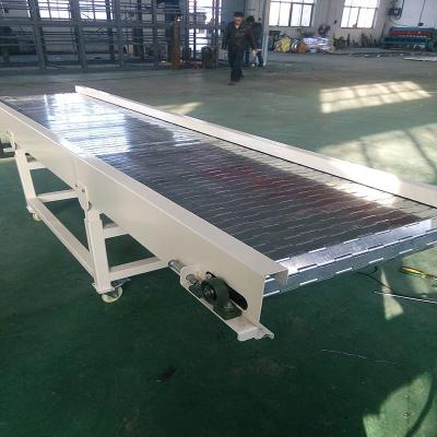 China                  Mini Smooth Travel Profiled Surface Chevron Conveyor Belt for Cement Plant              for sale