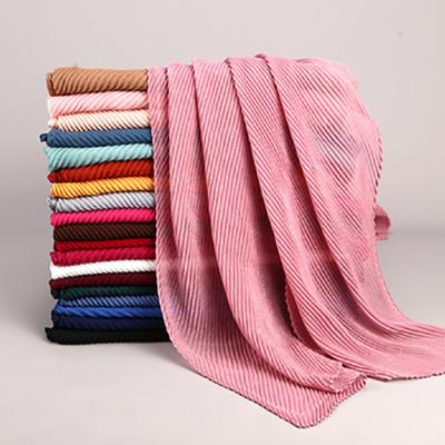 China Muslim Cotton Canvas High Quality Solid Cotton Scarf Women Arabic Pleated Hijab for sale