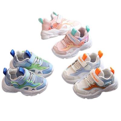 China 2022 Autumn Round Children's Leather Sports Shoes Soft Sole Baby Boys Girls Cute Running Sneakers Colorful Cartoon Hot Fashion for sale