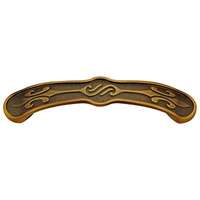 China Forged Solid Brass Furniture Handle Cabine Handle With Patterns for sale