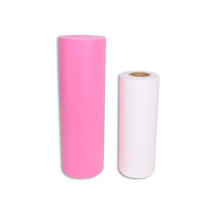 Chine Petit pain non tissé mou de drap de solides solubles dans le rose 30gram blanc non tissé pour le salon de beauté à vendre