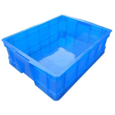 China Sustainable Stackable Large Crate Plastic Crate Vegetable Sale With Metal Handle for sale