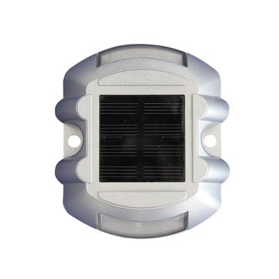 China 1.2V/600mAh NI-MH Led Landscape Light Road Stud Light Reflective Solar Led Road Marker Safety Road Marker Stud for sale