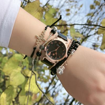 China Non-Specific Bracelet Watch Set Simplicity Women Watches Quartz Wrist Watch Fashion Ladies Wrist Watch 6 Pcs Set for sale