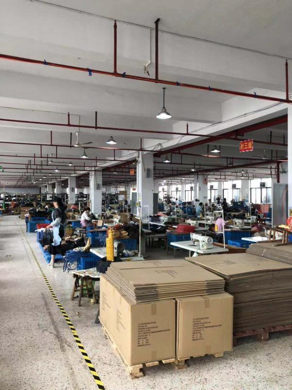 Verified China supplier - Yiwu Wanning Leather Co., Ltd.