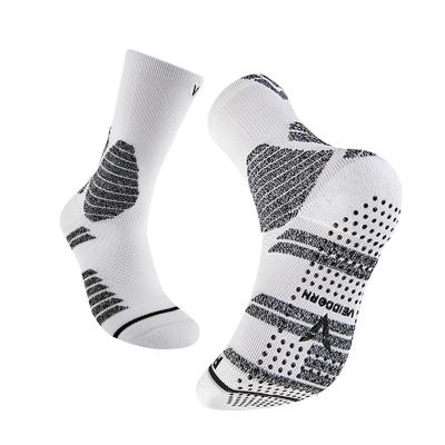 China New Designer Customize Logo Men's Basketball Socks Breathable Protection System Compression Sport Socks Anti-Wear Silicone Breathable for sale