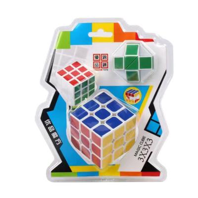 China Best Selling Magnetic Performance Fine Gear 3 In 1 3x3 Magic Cube For Exercise Hands for sale