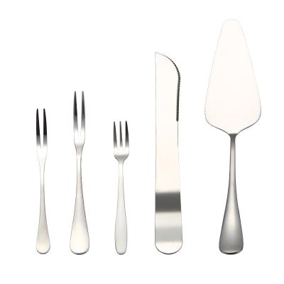 China Sustainable Luxury Cutlery Set Forks And Knives Fruit Fork Flatware Sets for sale