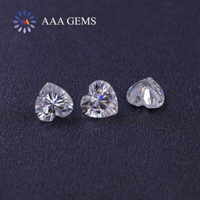 China Jewelry Making Heart Moissanite Diamond White Color GH VS 1cts Loose Moissanite With GRA Certificate for sale