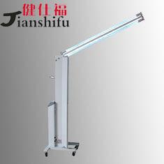 Cina Sterilizzazione leggera di sterilizzazione mobile regolabile dell'aria dell'automobile 0-180° con la lampada UV di 2pcs 30W in vendita