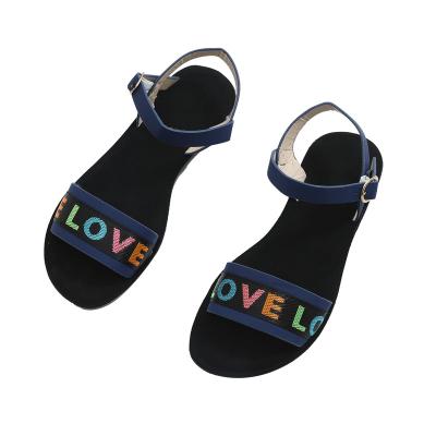 China 2022 summer flat women fashion trend new arrival ladies sandals slides outdoor casual slippers for sale