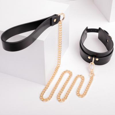 China Female BDSM Sex Toys Leather SM Handcuff With Gold Color Chains Men Sex Toys bdsm Luxurious Quality for sale