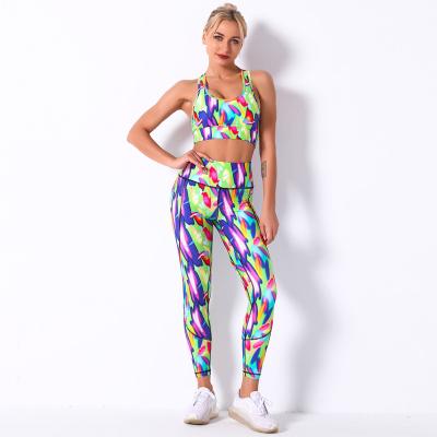 China 2021 New Arrivals Breathable Colorful Printing Sports Bras And Yoga Leggings Set Gym Fitness Sets Yoga Set for sale